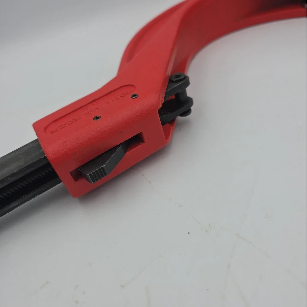 Rothenberger 70033 Plastic Pipe Cutter Automatic ,110-168mm TC 168 PL (4-6 5/8